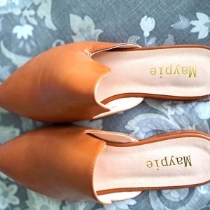 Maypie slip on shoes